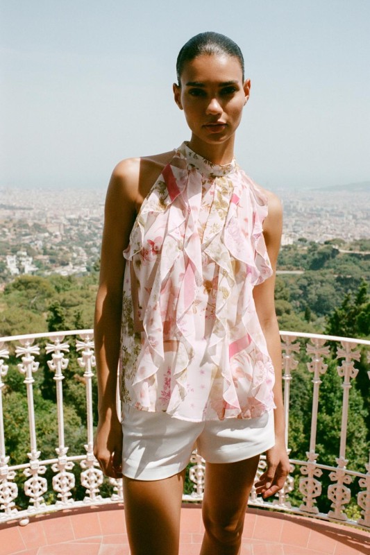 FLORAL PRINT RUFFLE TOP