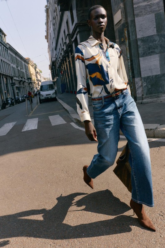 FLORAL PRINT SATIN SHIRT